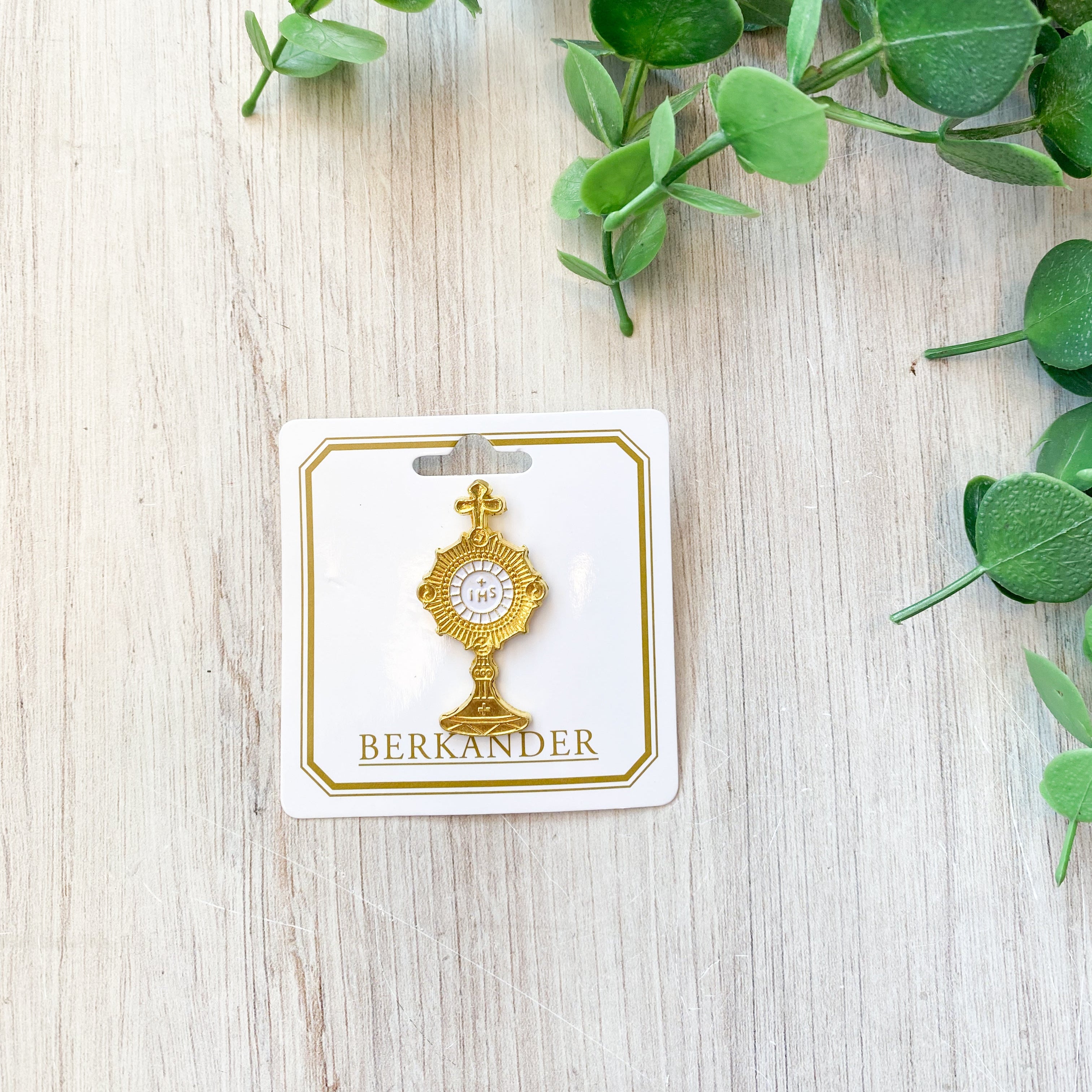 Gold Finish Monstrance Lapel Pin