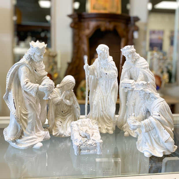 Set of 6 White Glittered Nativity