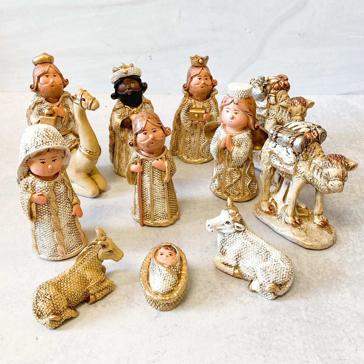 Nativity Woven 15 Pieces