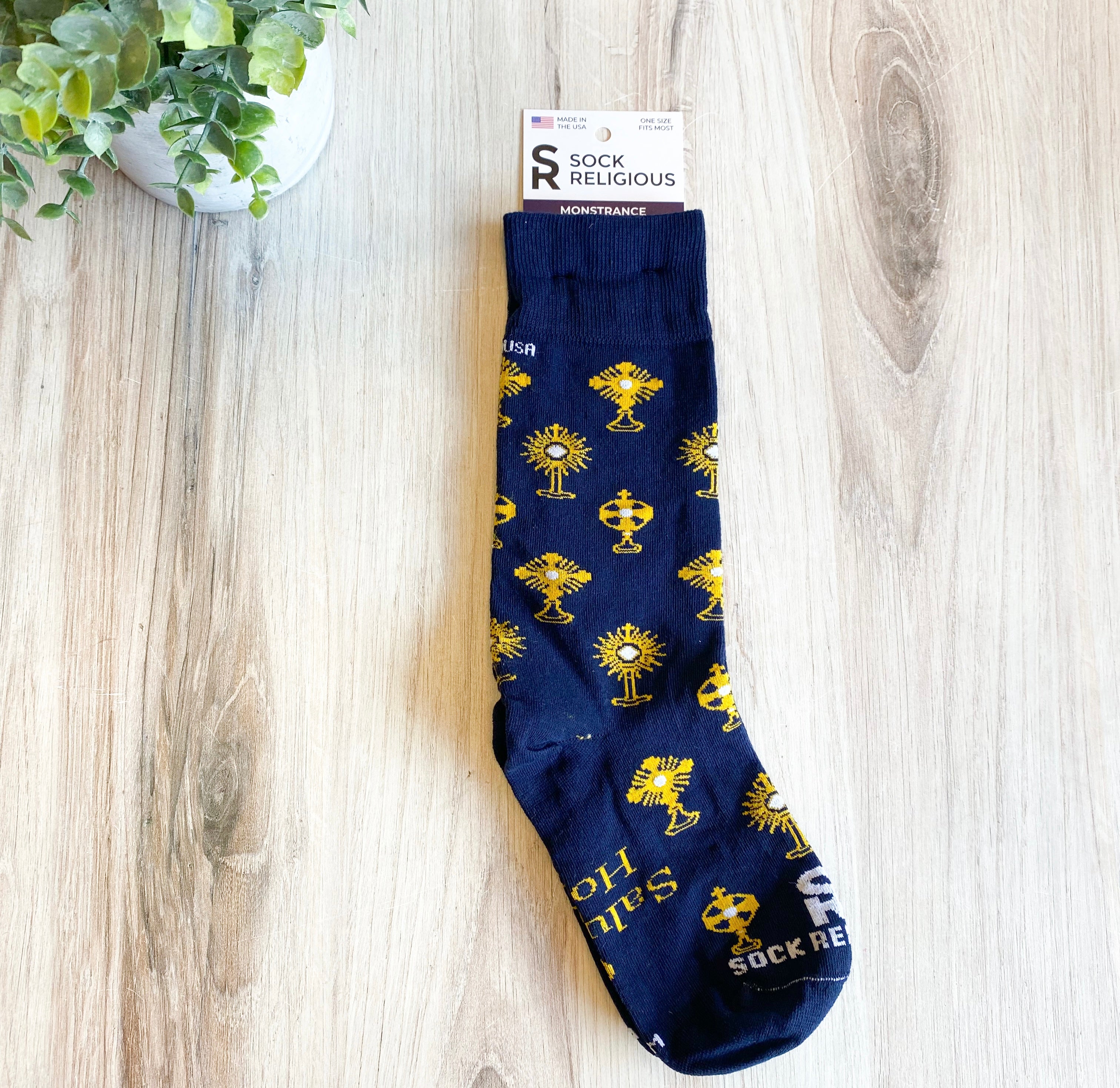 Monstrance Adult Socks