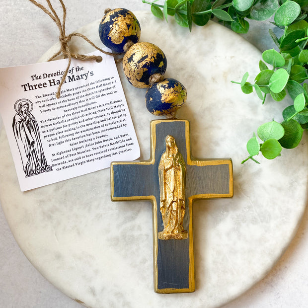 Devotion to 3 Hail Mary and Cross