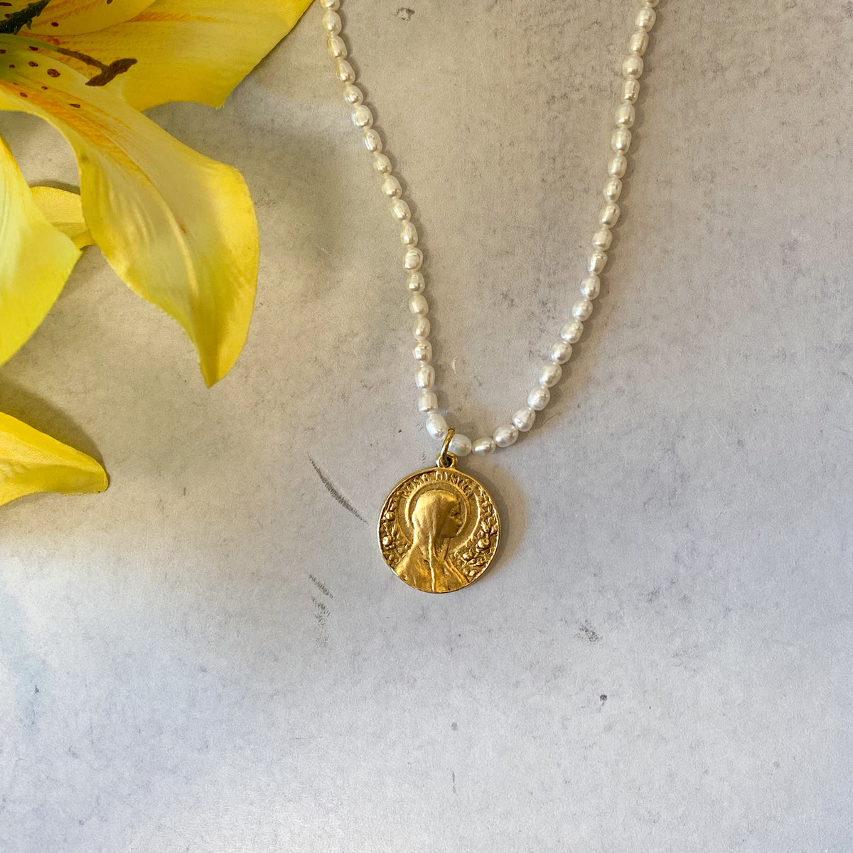 Unique Mary Pearl Necklace