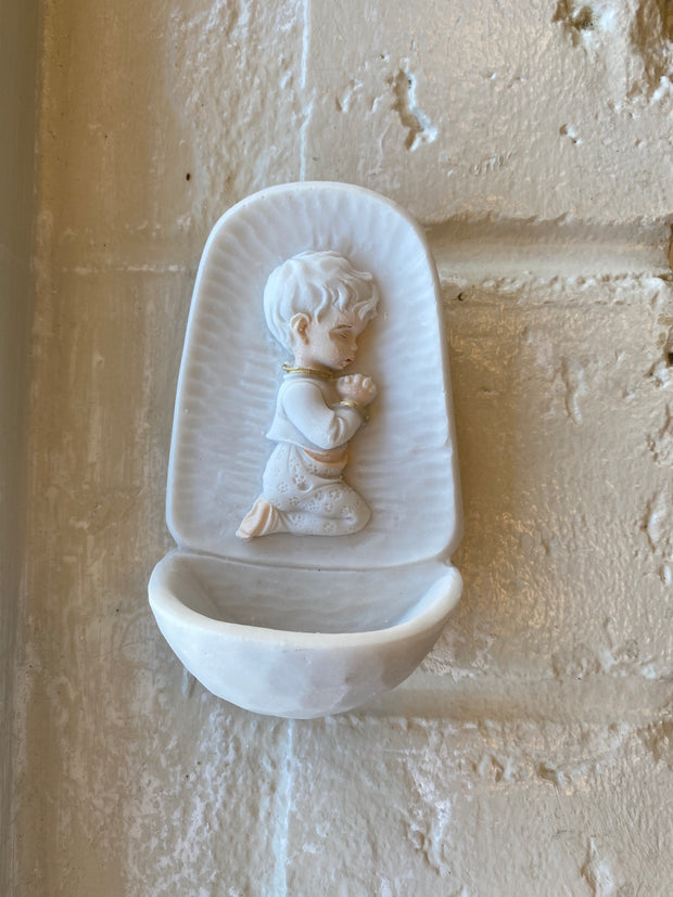 Praying Boy Font in White with Gold Highlights 4.5"