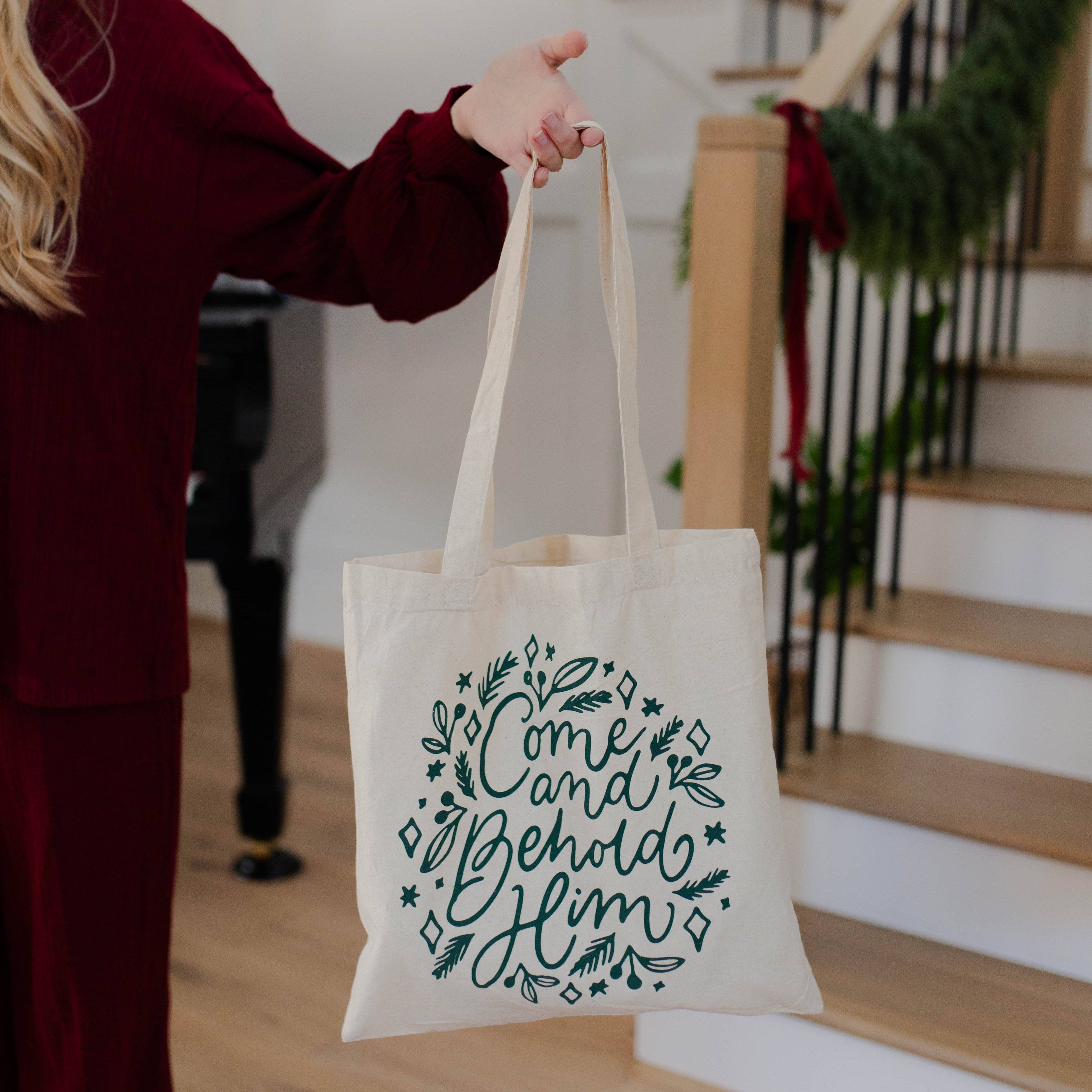 Come and Behold Him Tote