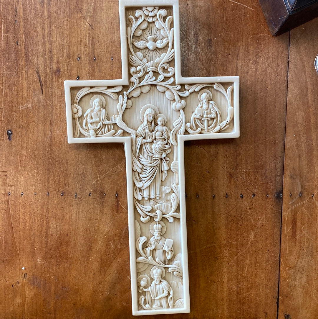 True Church Cross 12"