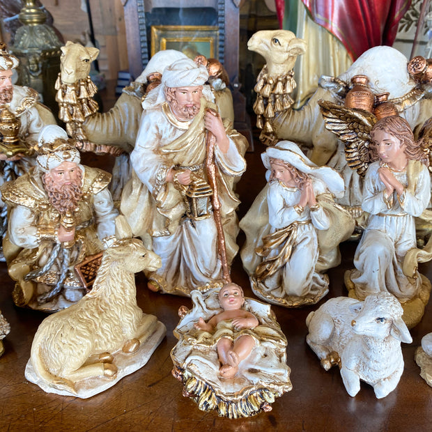 Nativity Millionaire Pieces with Camels