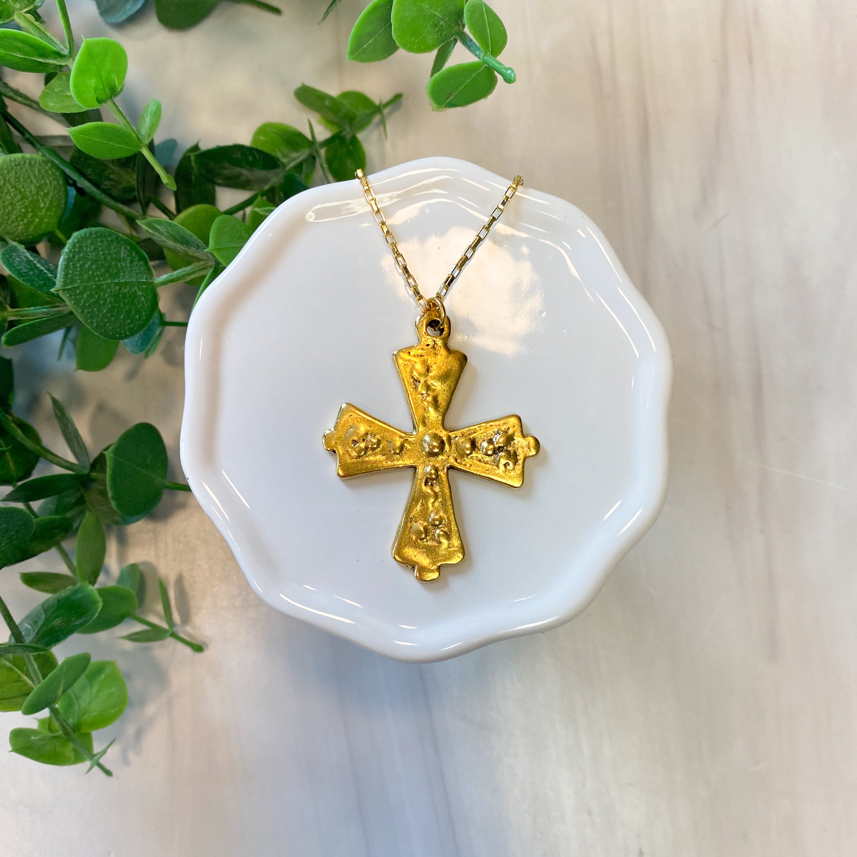 Antique Gold Cross Straight Bar Chain