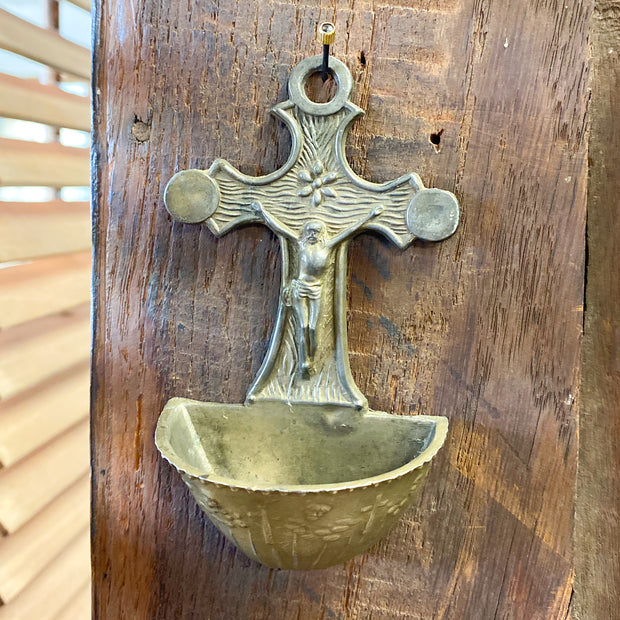 Antique Metal Crucifixion Font