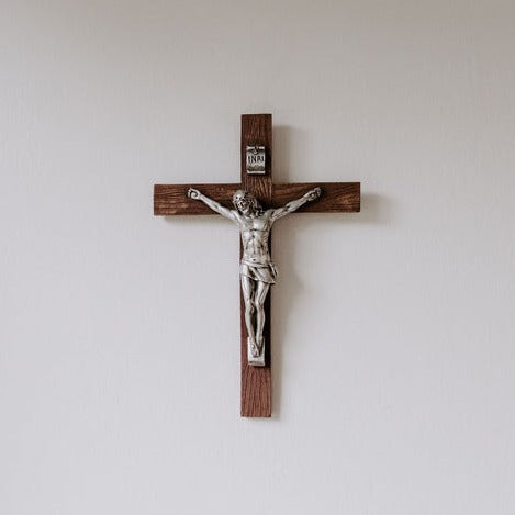 Wall Crucifix 8"x5.5"