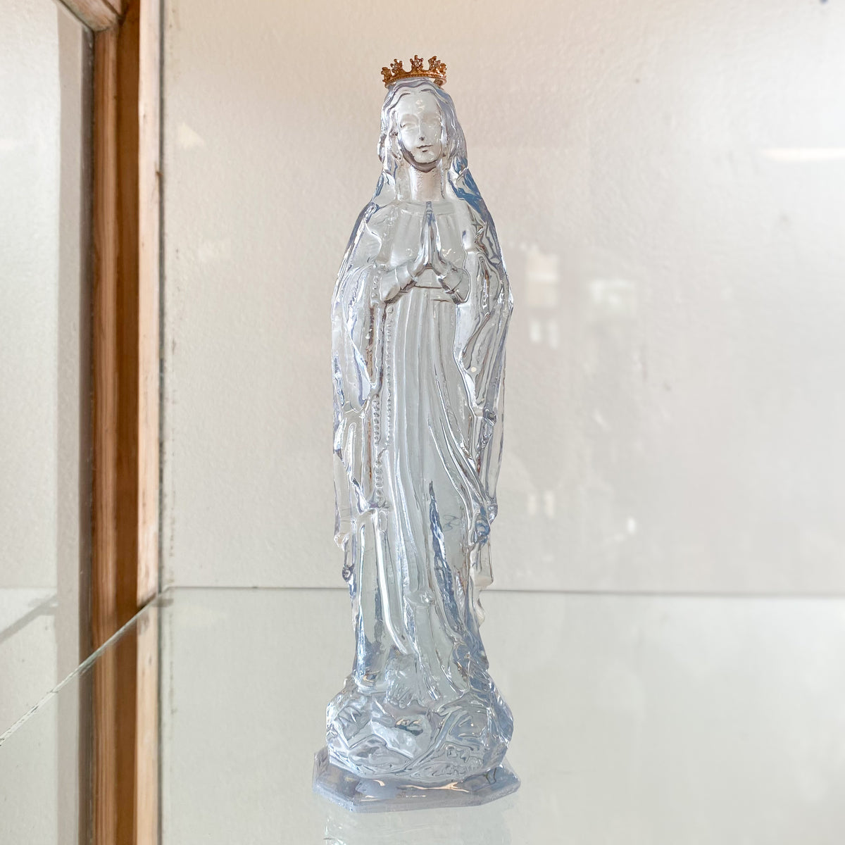 9" Crowned Mary Statue