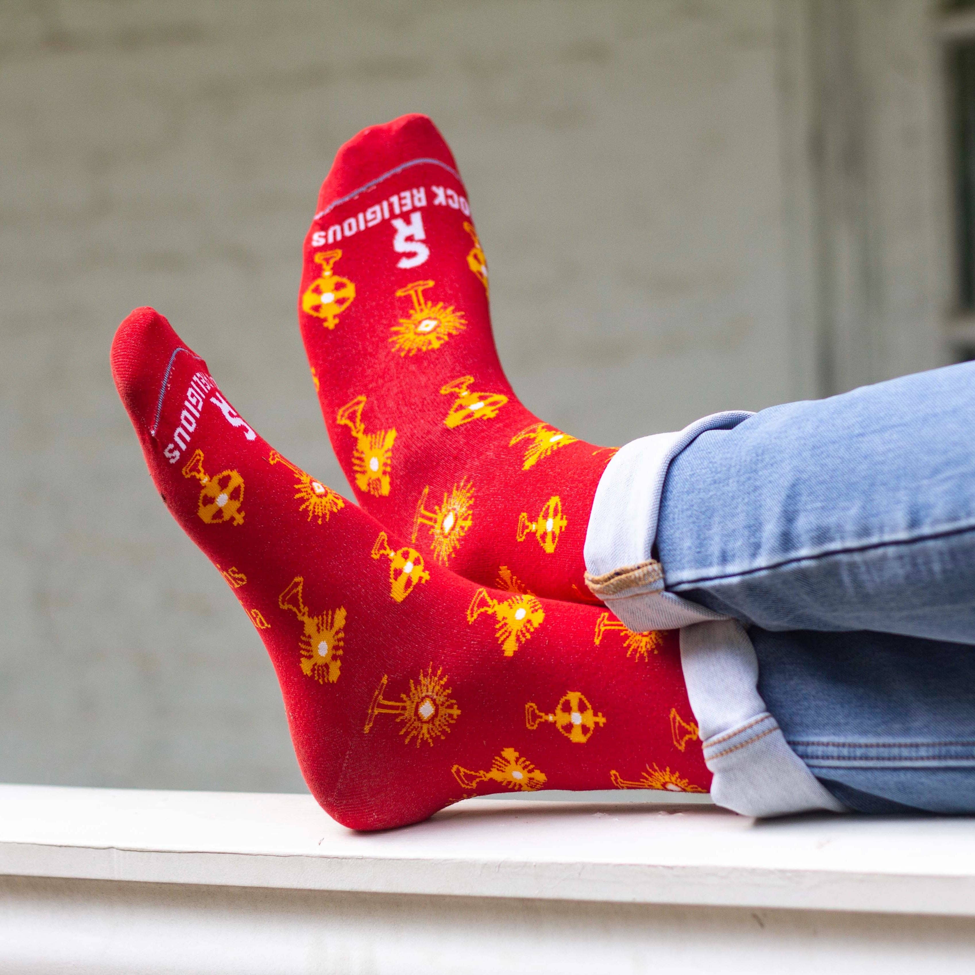 Monstrance Adult Socks