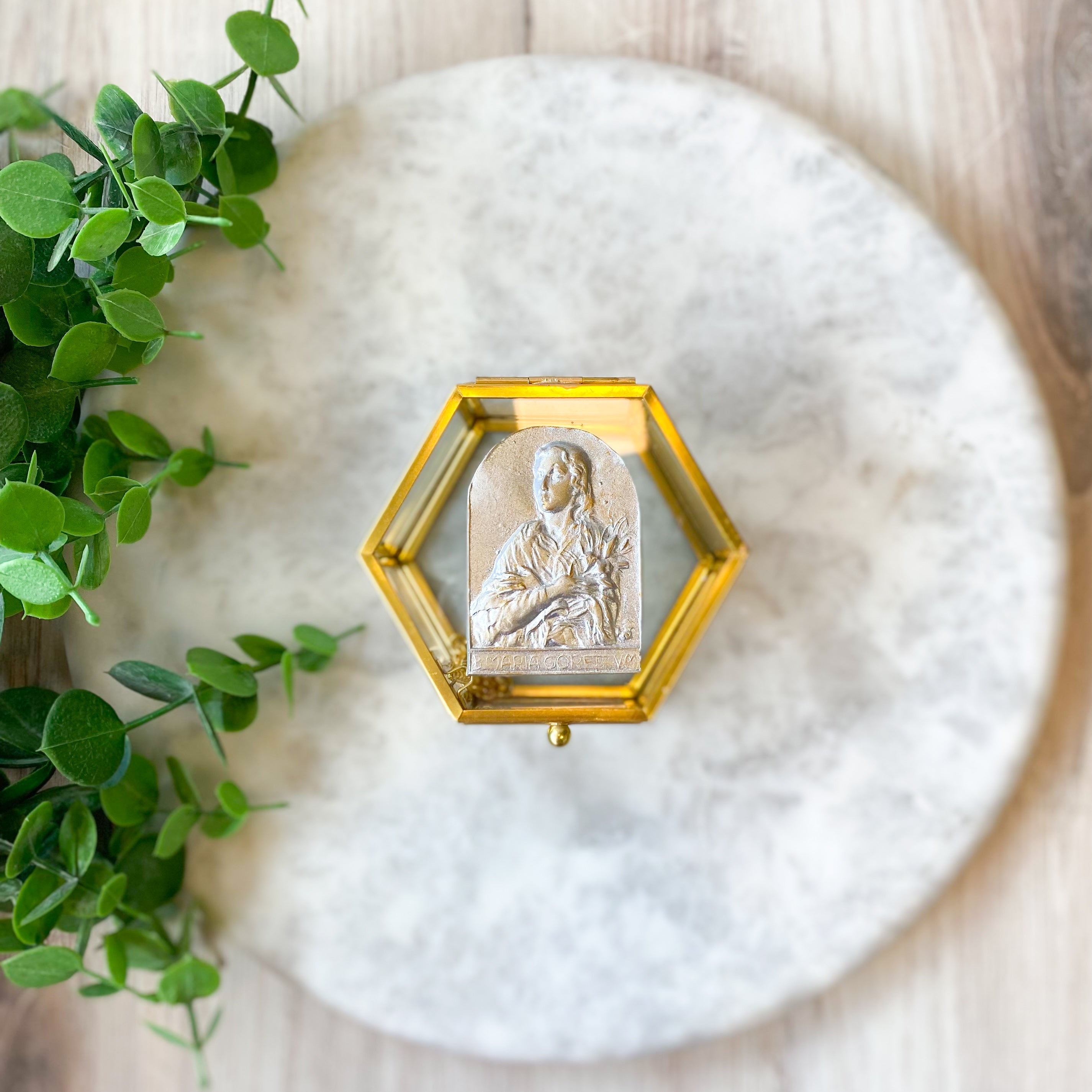 Tiny Jewelry Box- Bee Still Design