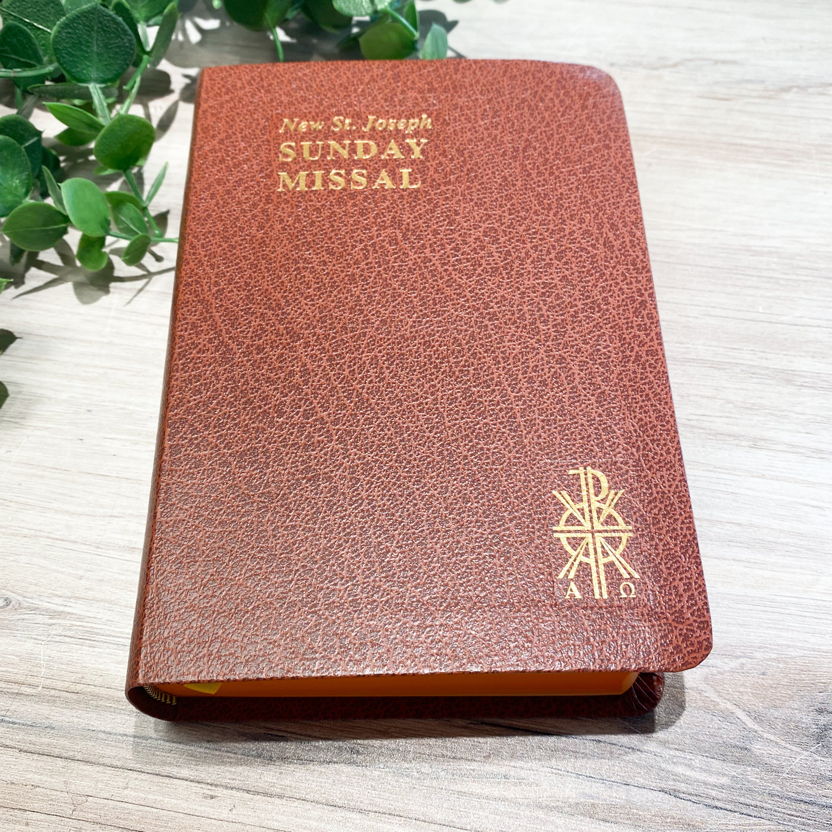 St. Joseph Daily and Sunday Missals