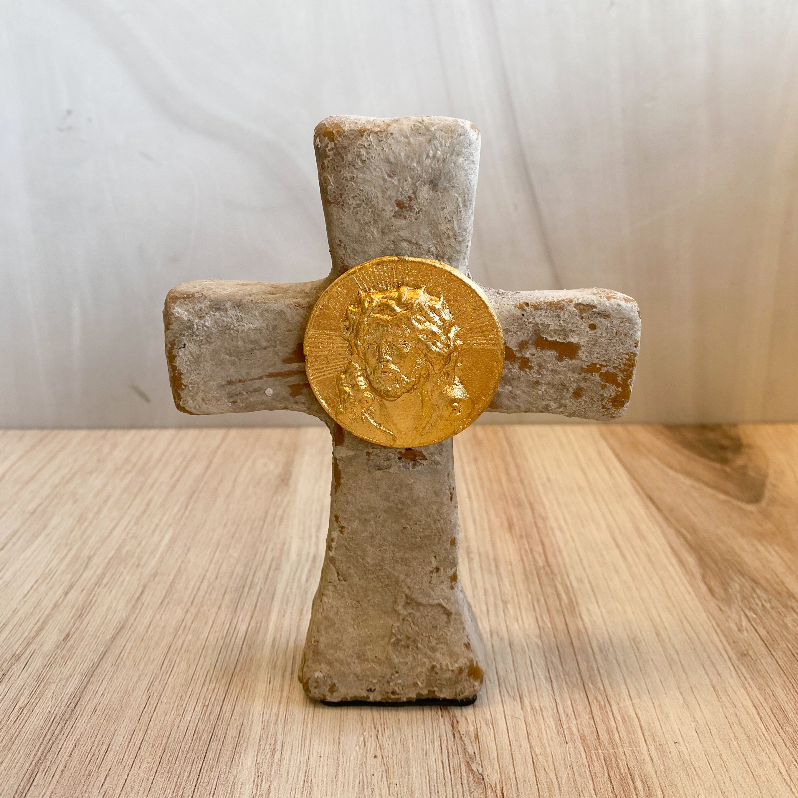 Table Cross Ass't Intaglios