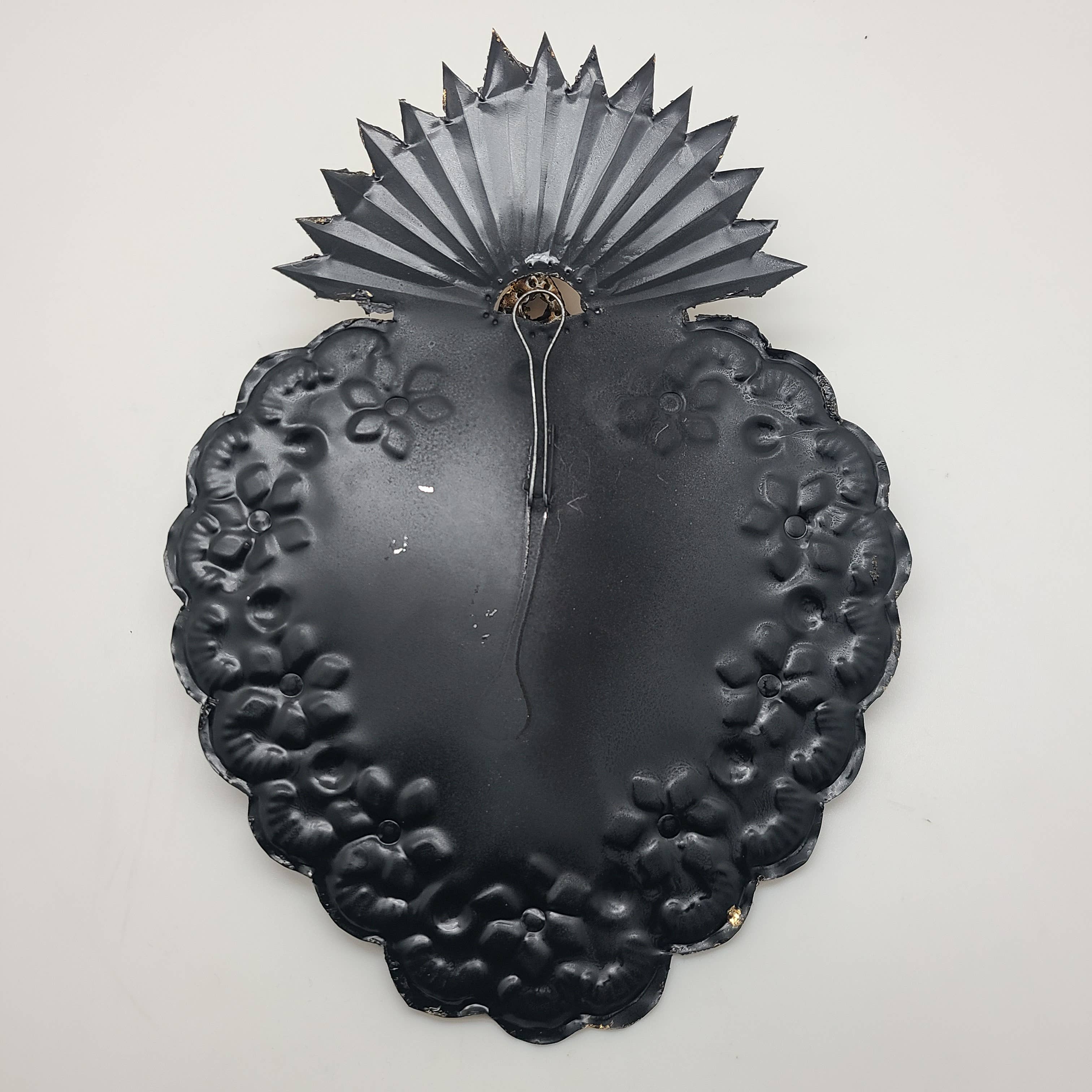 MXAL-H3- Mexican Tin Heart, w/ Crown