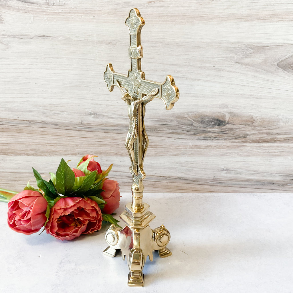 Crucifix Standing, double sided, shiny brass 13"