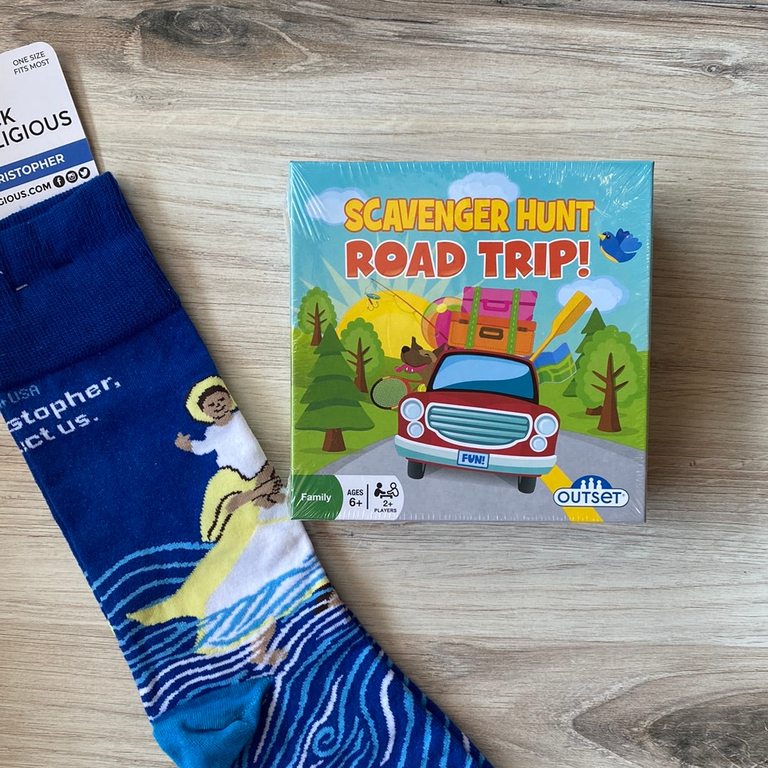Scavenger Hunt Road Trip: Traveling Card Game