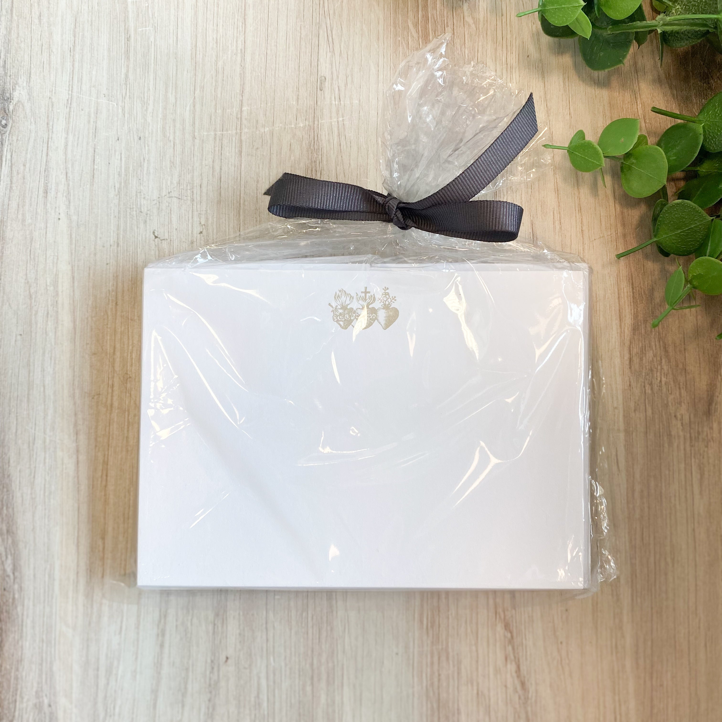 Sacred Heart Flat Stationery - Set of 20