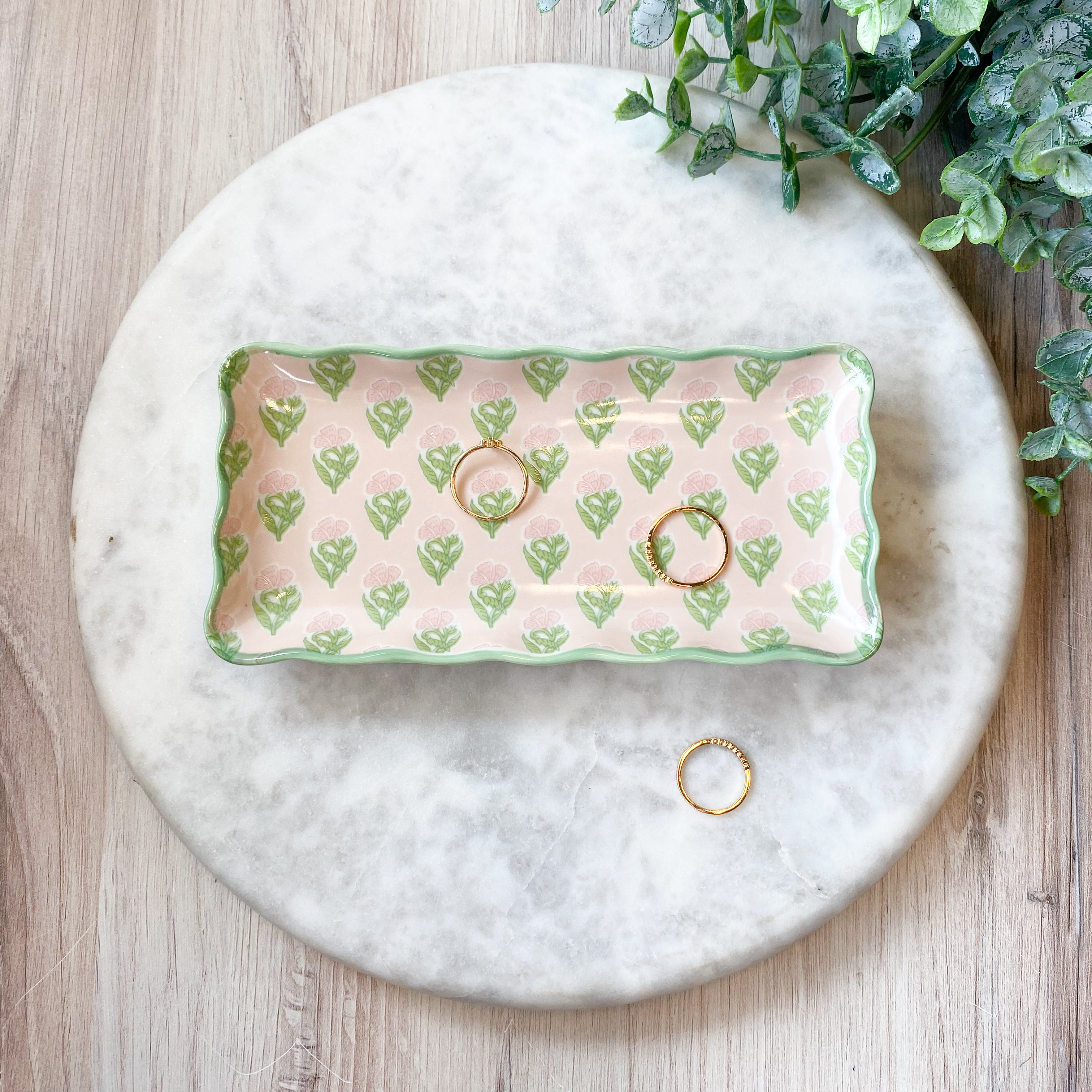 Scalloped Edge Trinket Tray
