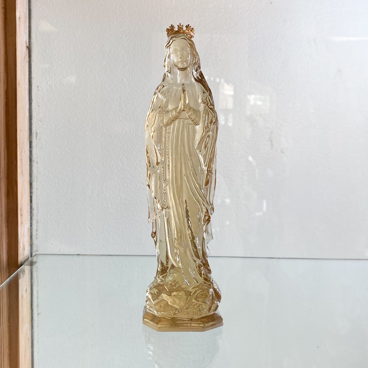 9" Crowned Mary Statue