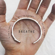 BREATHE CUFF