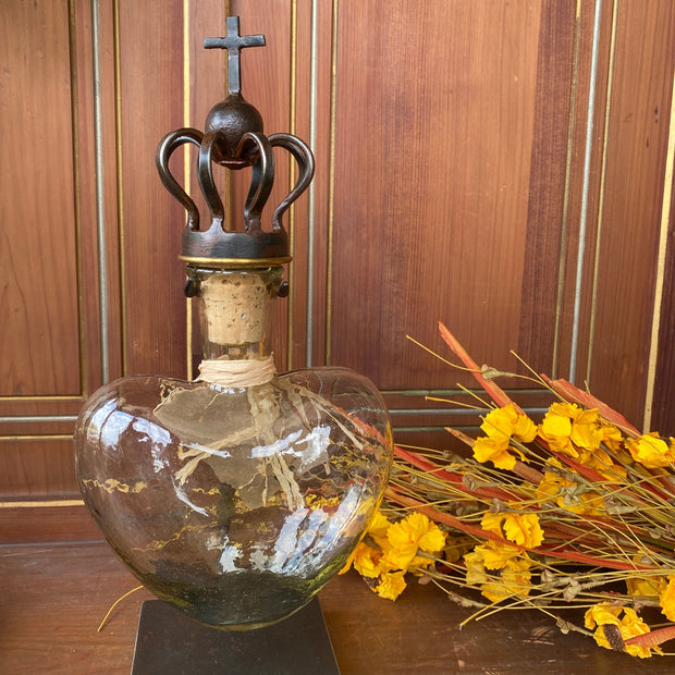 Crowned Heart Decanter with Museum Stand