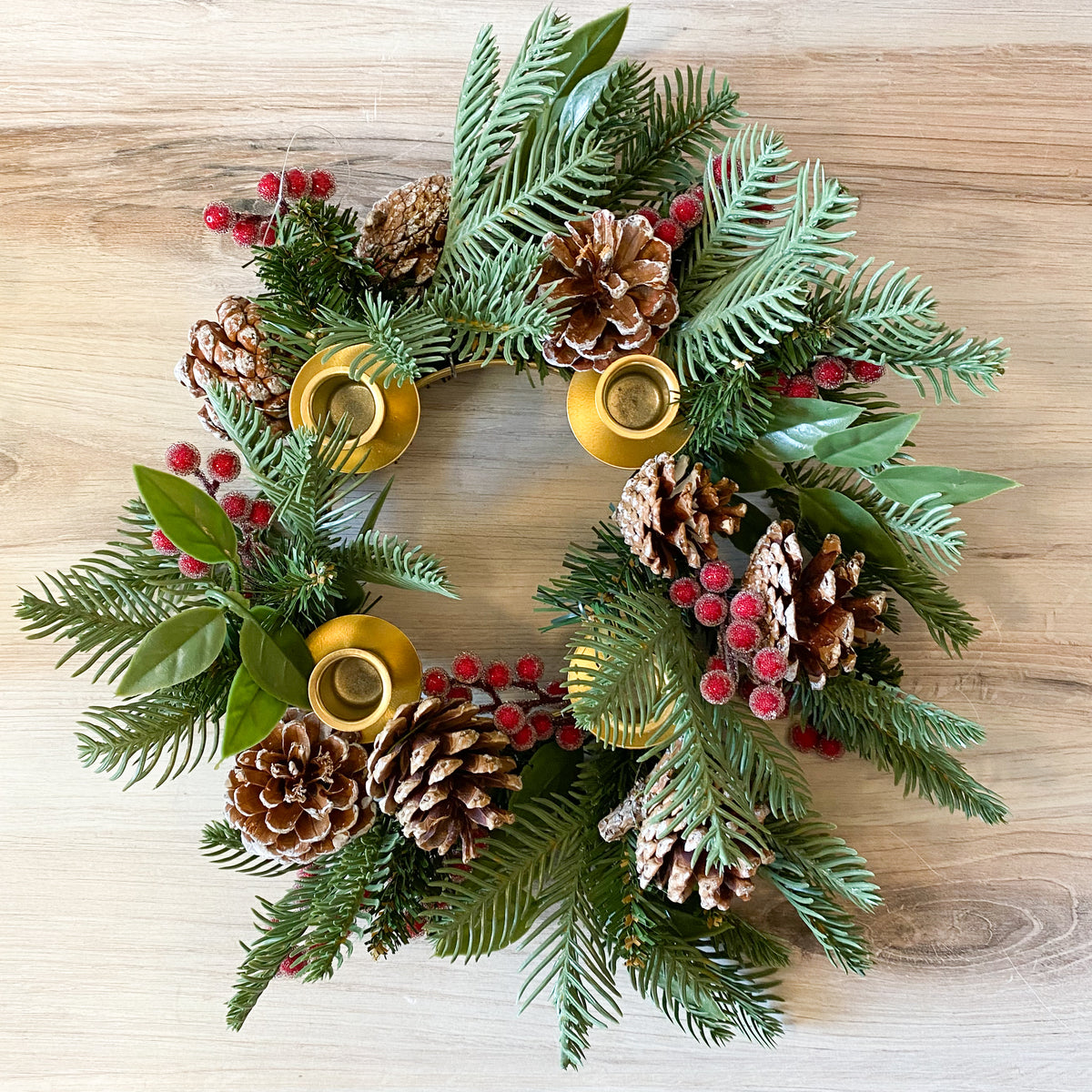 14" Pinecone & Berries w/Leaves Table Advent Wreath Candle Holder