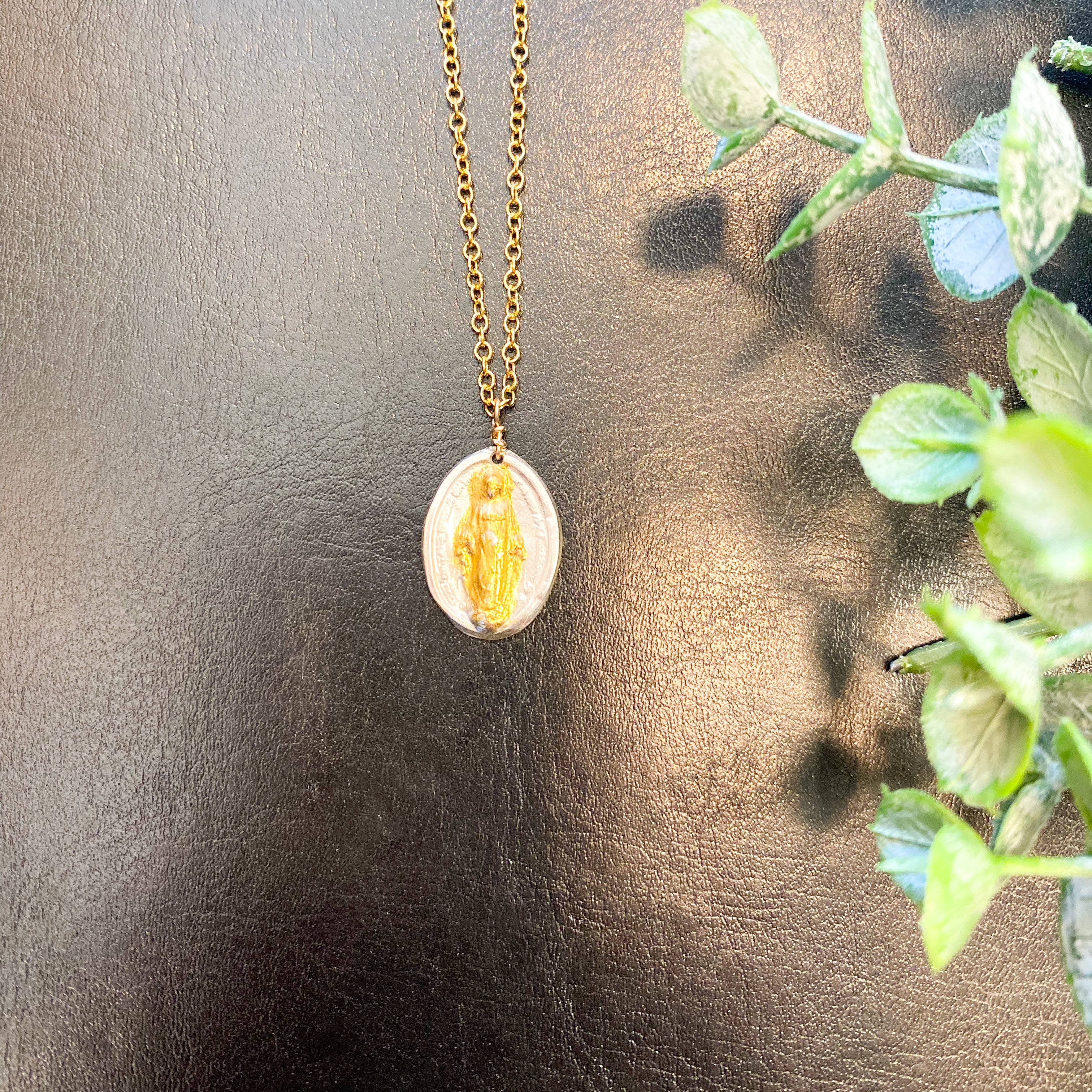 A-1476 Oval Miraculous Medal Accented with 22k on Gold Filled Chain