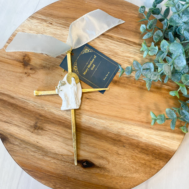 Gold Leaf Cross with Our Lady of Fatima & Child Intaglio