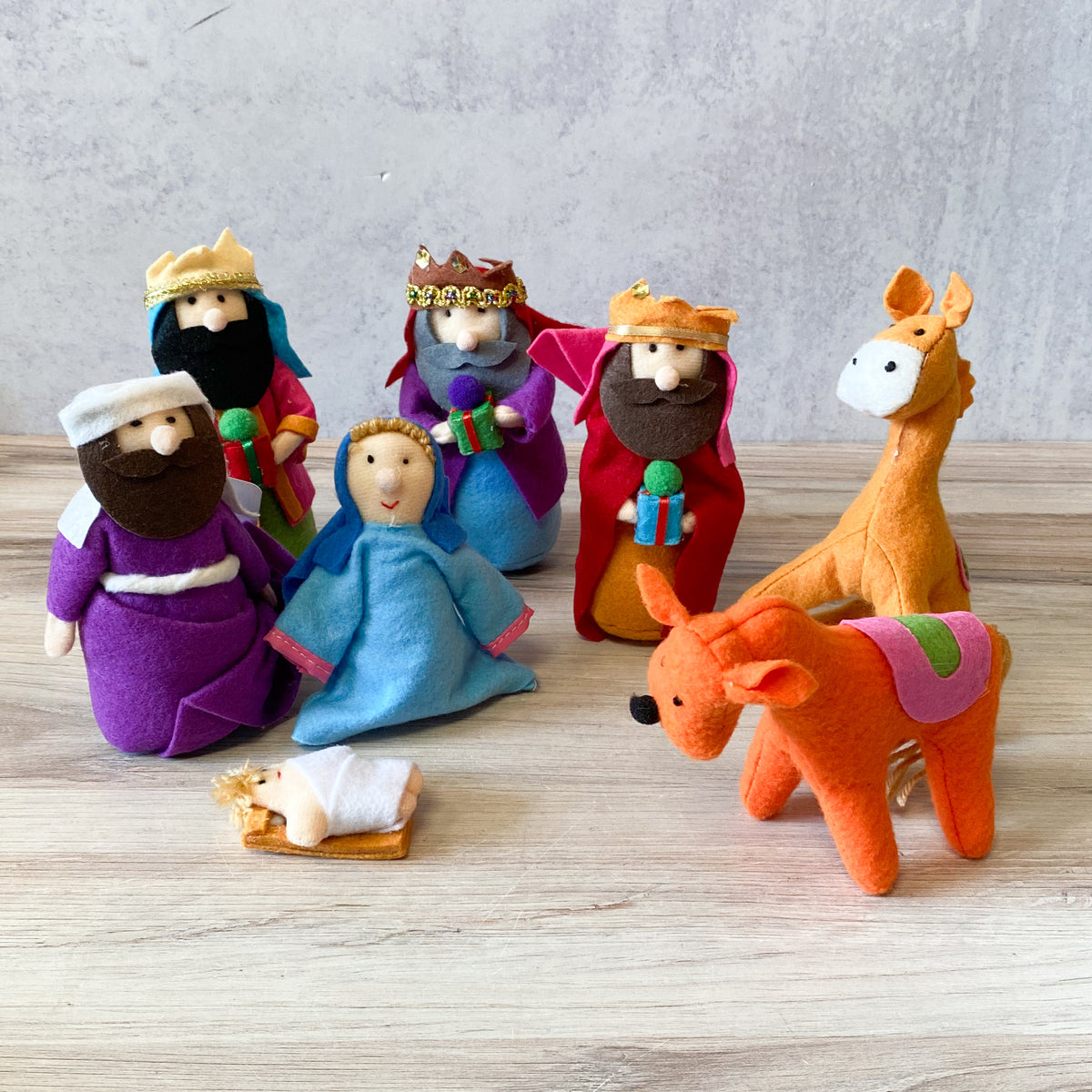 6" Nativity