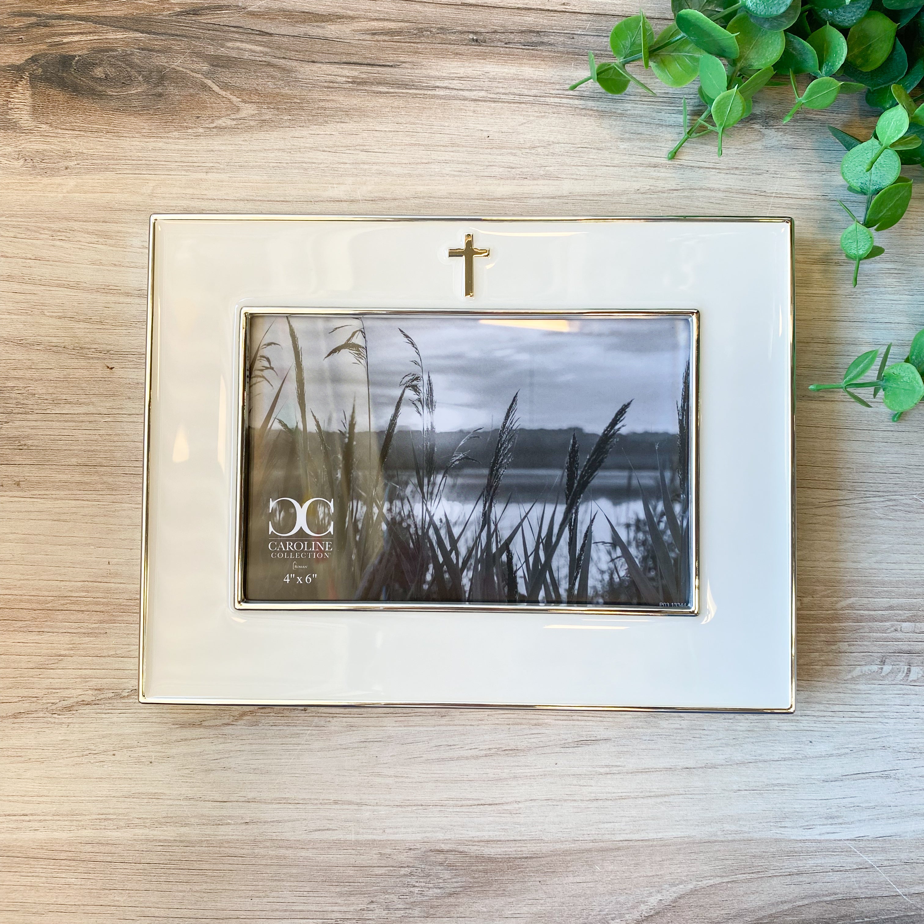 Cross Frame