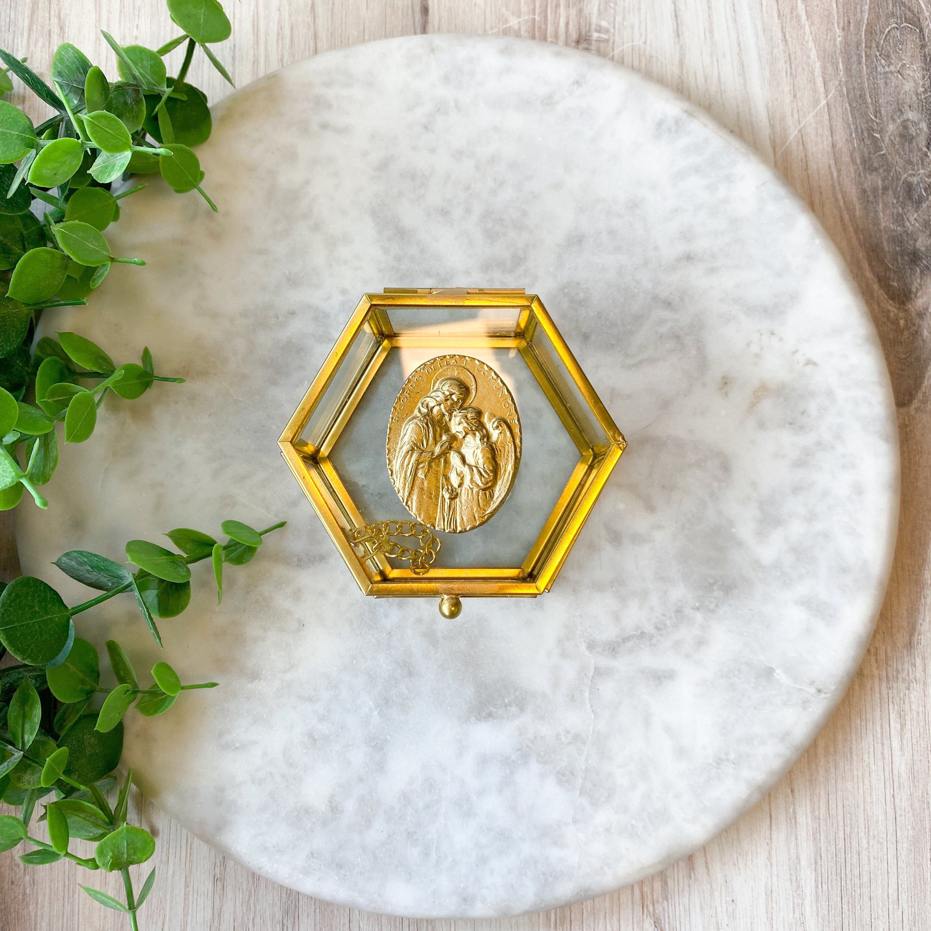 Tiny Jewelry Box- Bee Still Design