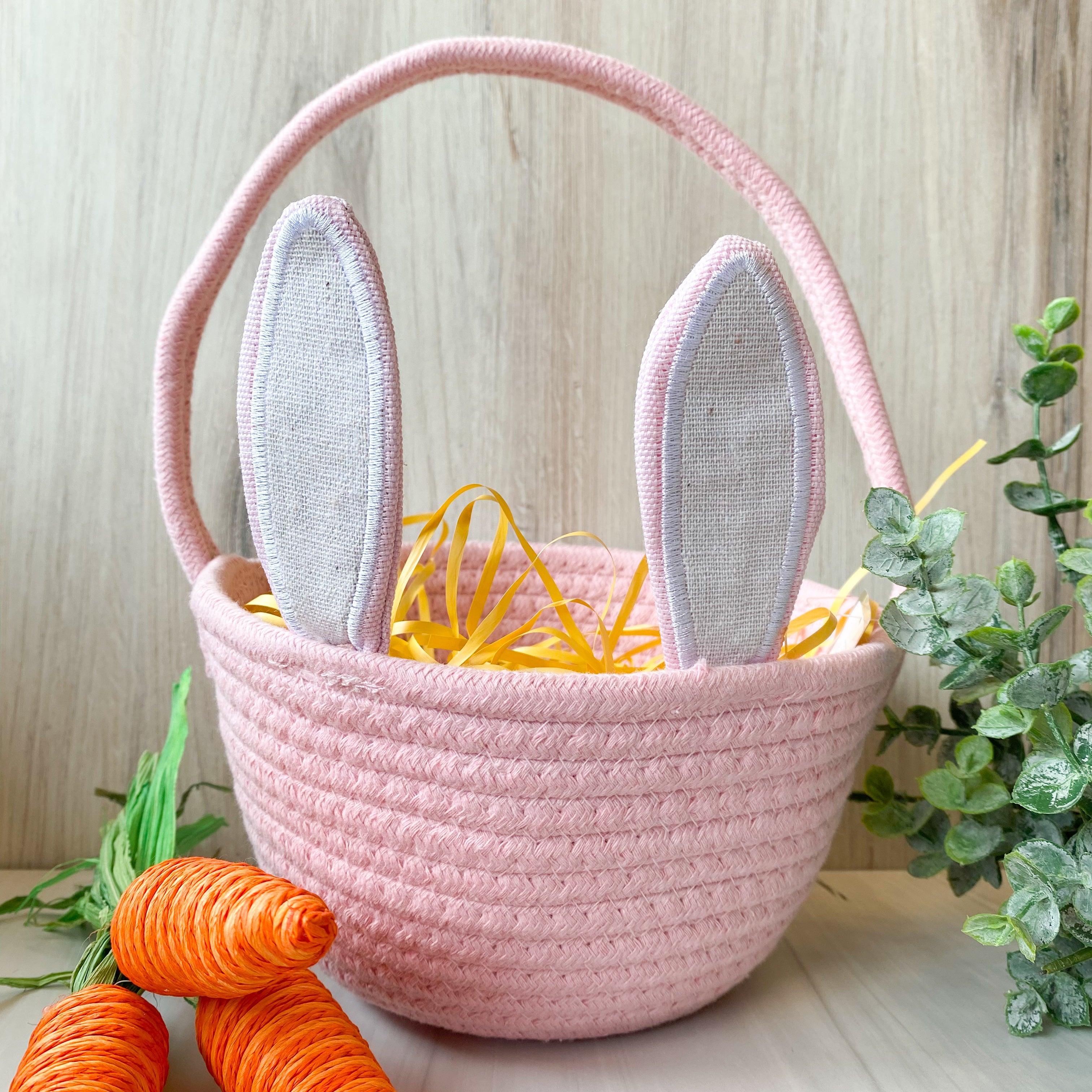 Hopkins Bunny Basket 7.75x4.5