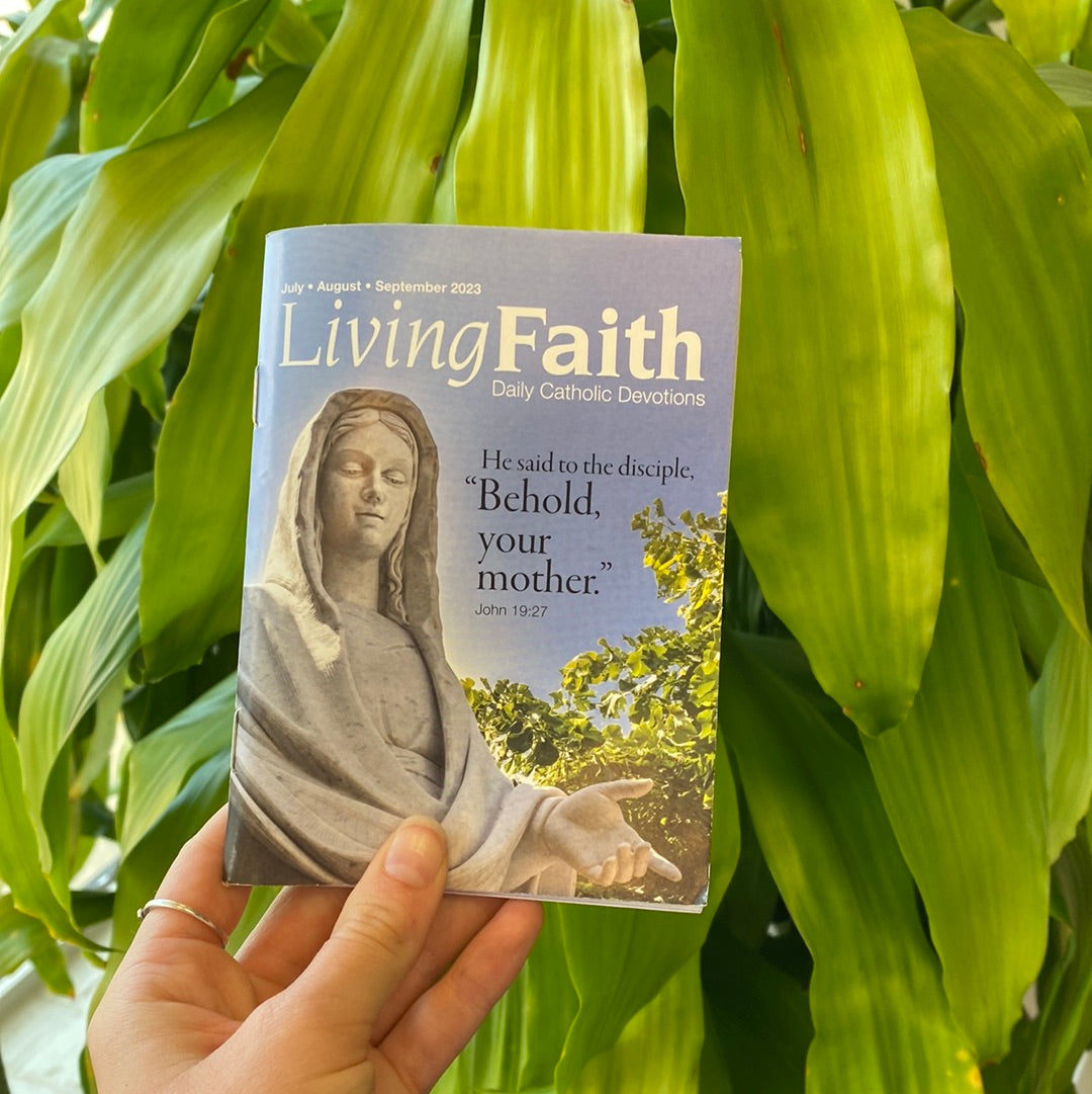 LIVING FAITH Daily Readings Quarterly Magazine Pocket Size
