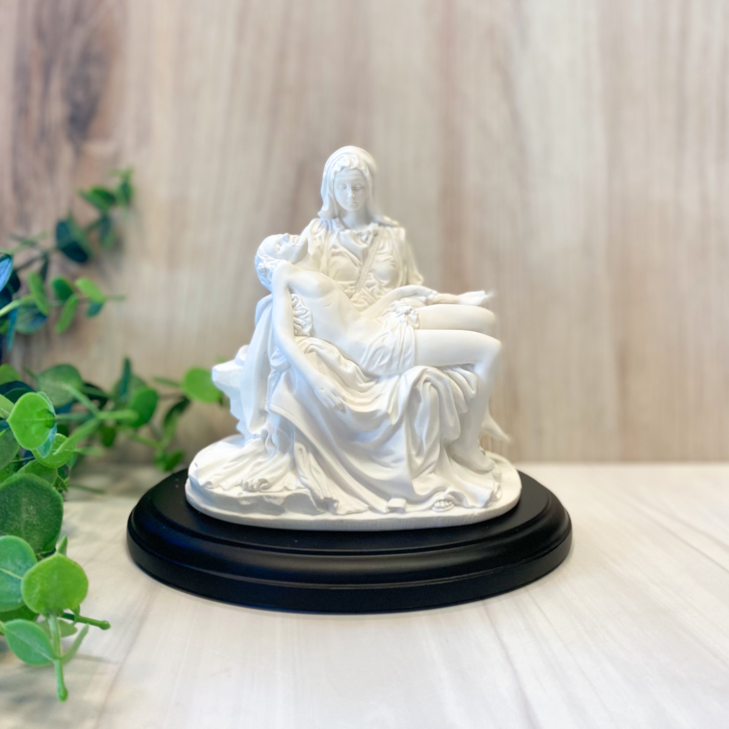Pieta in White/Black Base