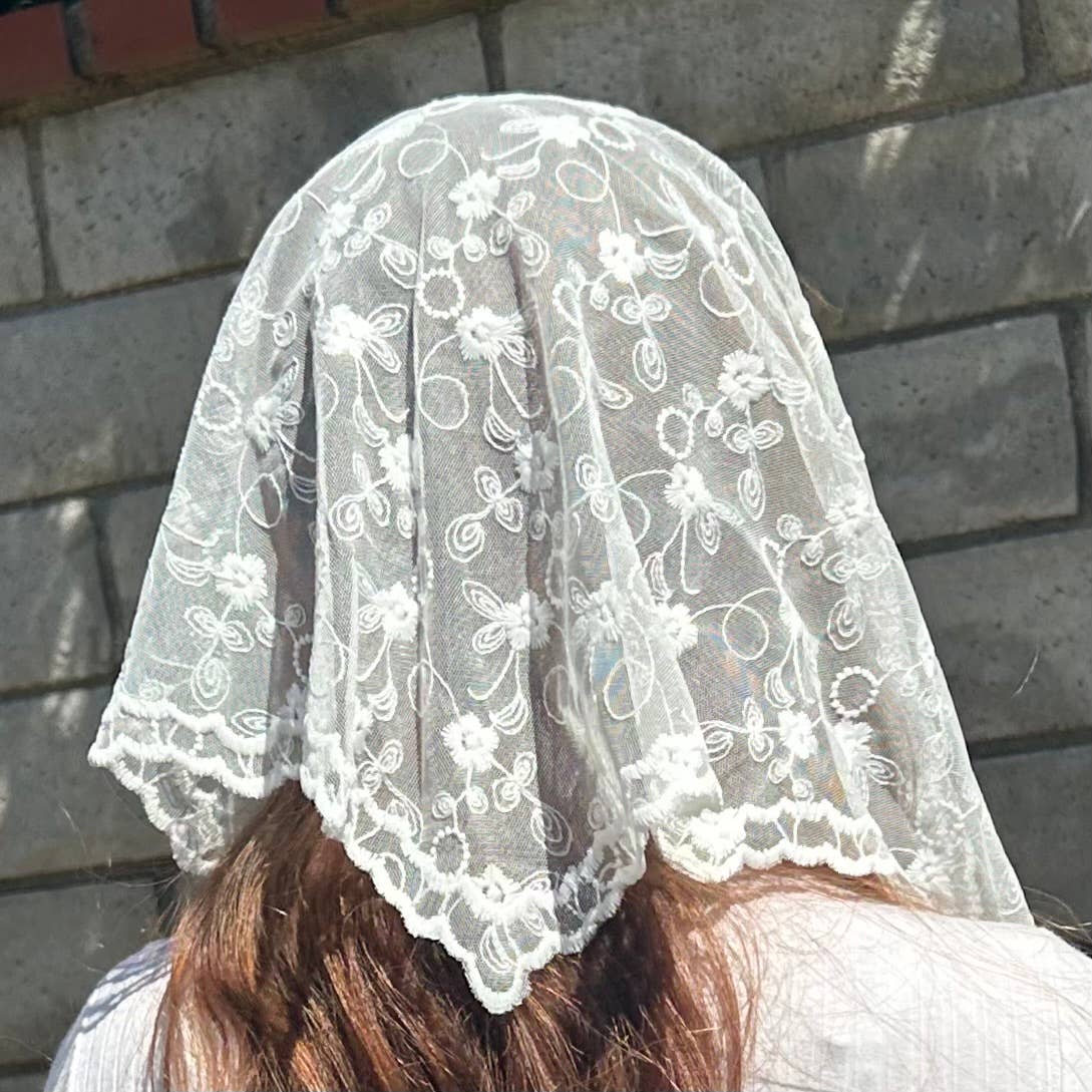 St Rebekah Veil  -White 