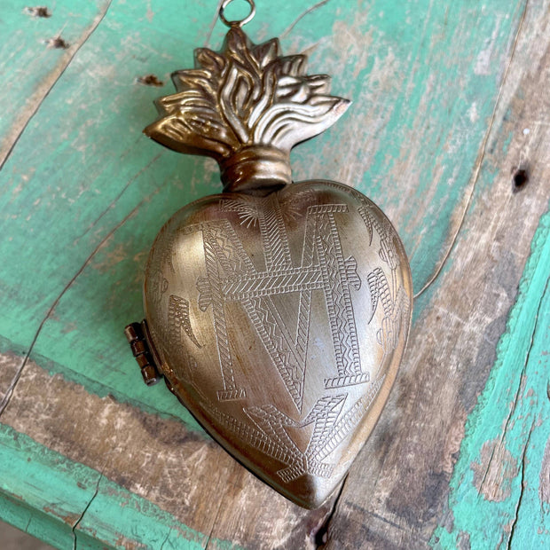 Sacred Heart Locket Box - Medium Bronze