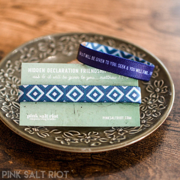 Elastic Friendship Bracelet - Ask & Seek