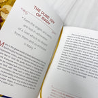 Joy: 70 Beautiful and Inspiring Meditations Books Crossroads Collective