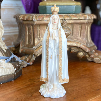 A Veronese Our Lady of Fatima statue beautifully hand-painted in full color, 10"